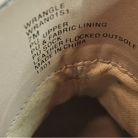 High Top Slip On Womens    Faux Leather Snakeskin Ankle Boots - Picture 7 of 8